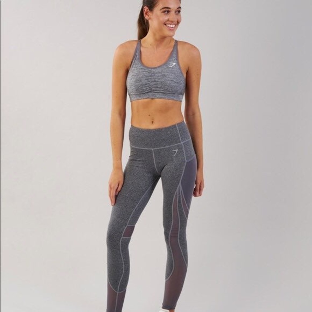 Sleek sculpture leggings